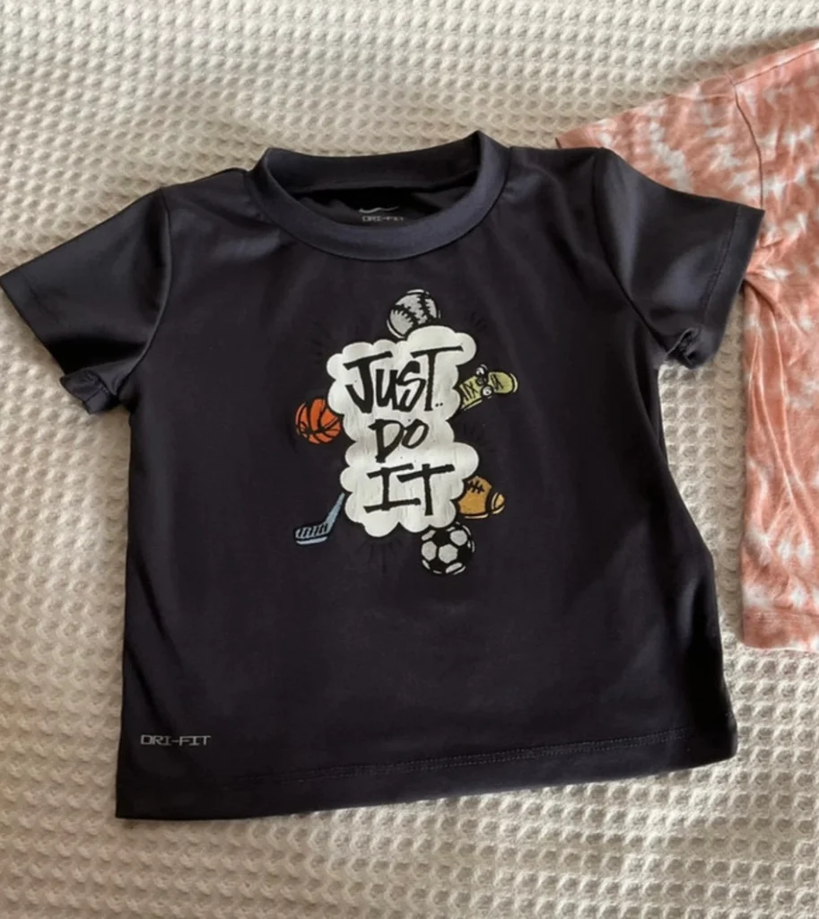 🔥-20%🔥 Lot t-shirt Nike Puma et Primark taille 2/3 ans, – photo 6